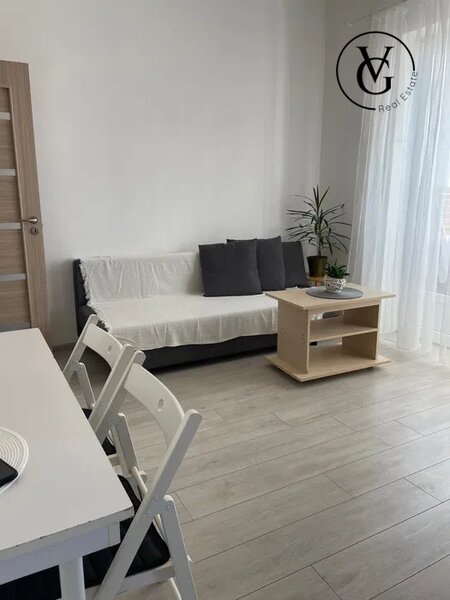 Piata Romana apartament 2 camere investitie
